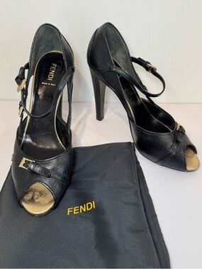 Fendi Black Leather Peep Toe D’Orsay Pumps W Gold Buckle Accents, Size 39
